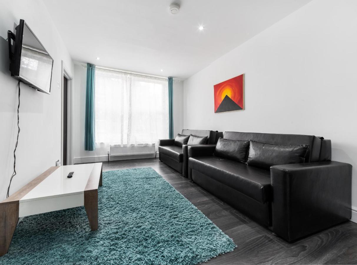 Aldgate Flats Apartment London Exterior photo