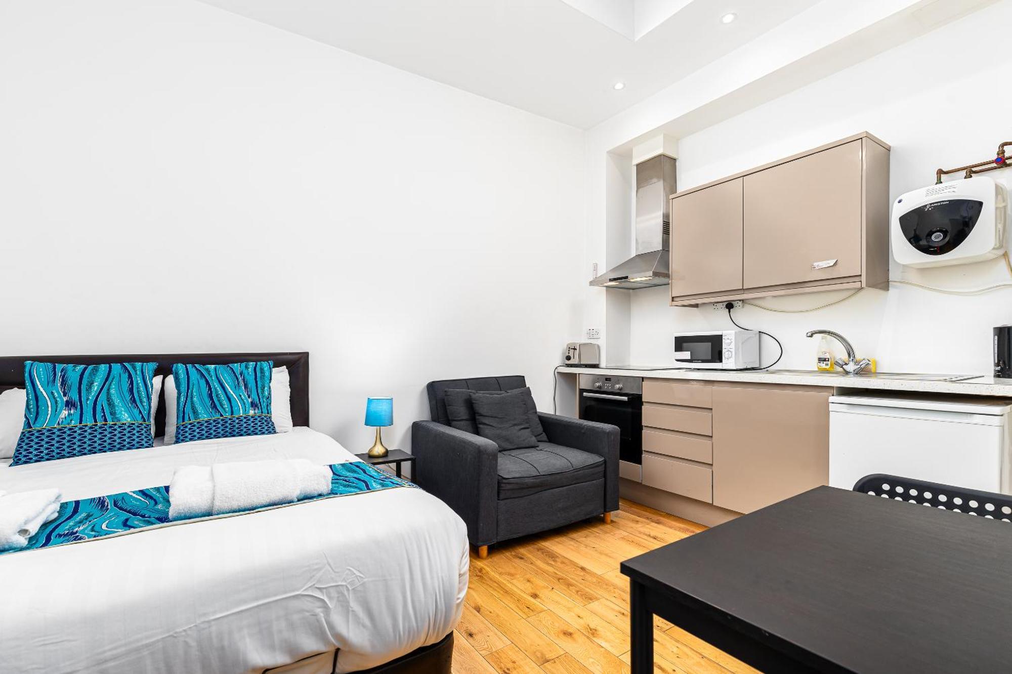 Aldgate Flats Apartment London Exterior photo