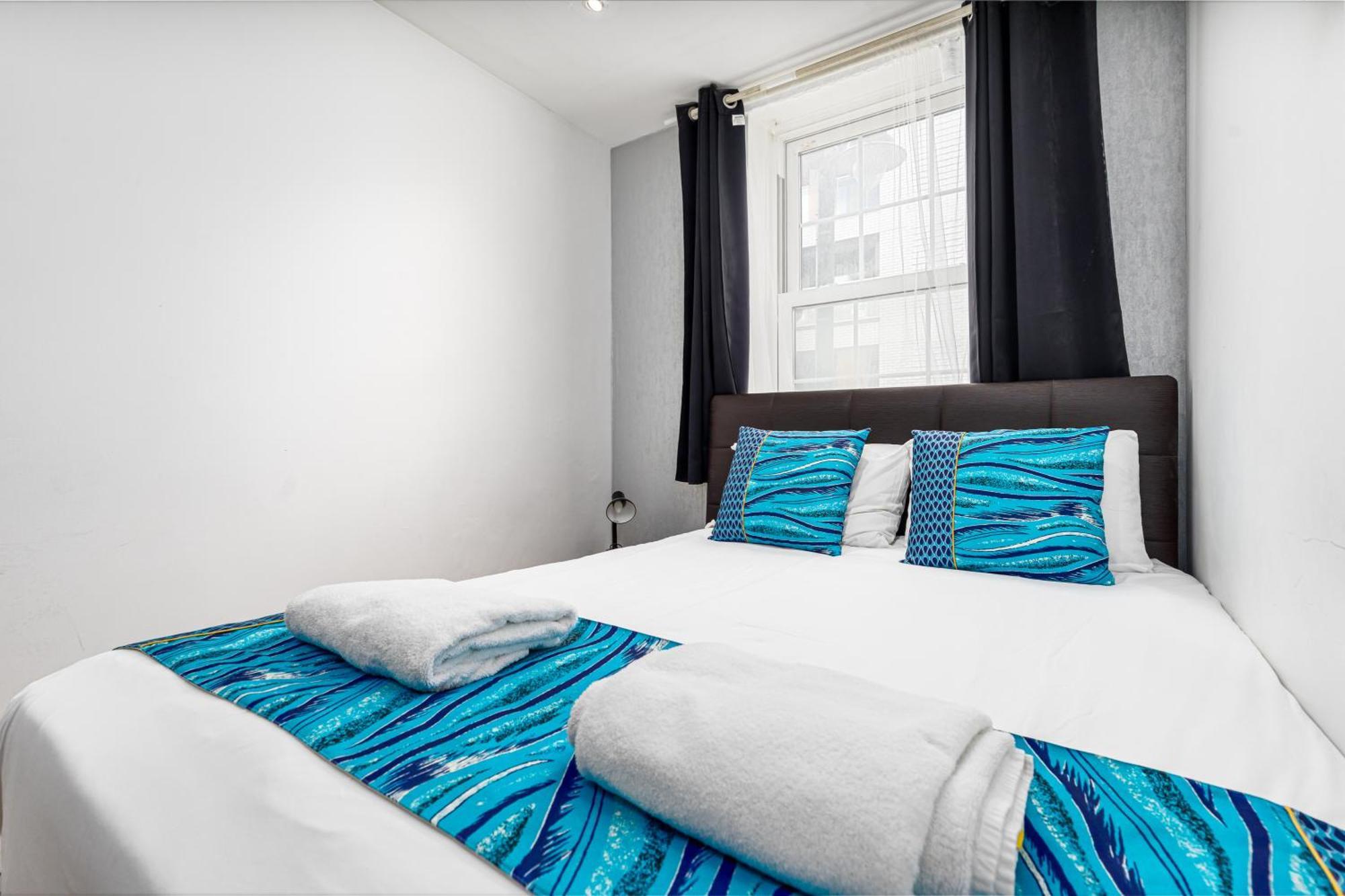 Aldgate Flats Apartment London Exterior photo